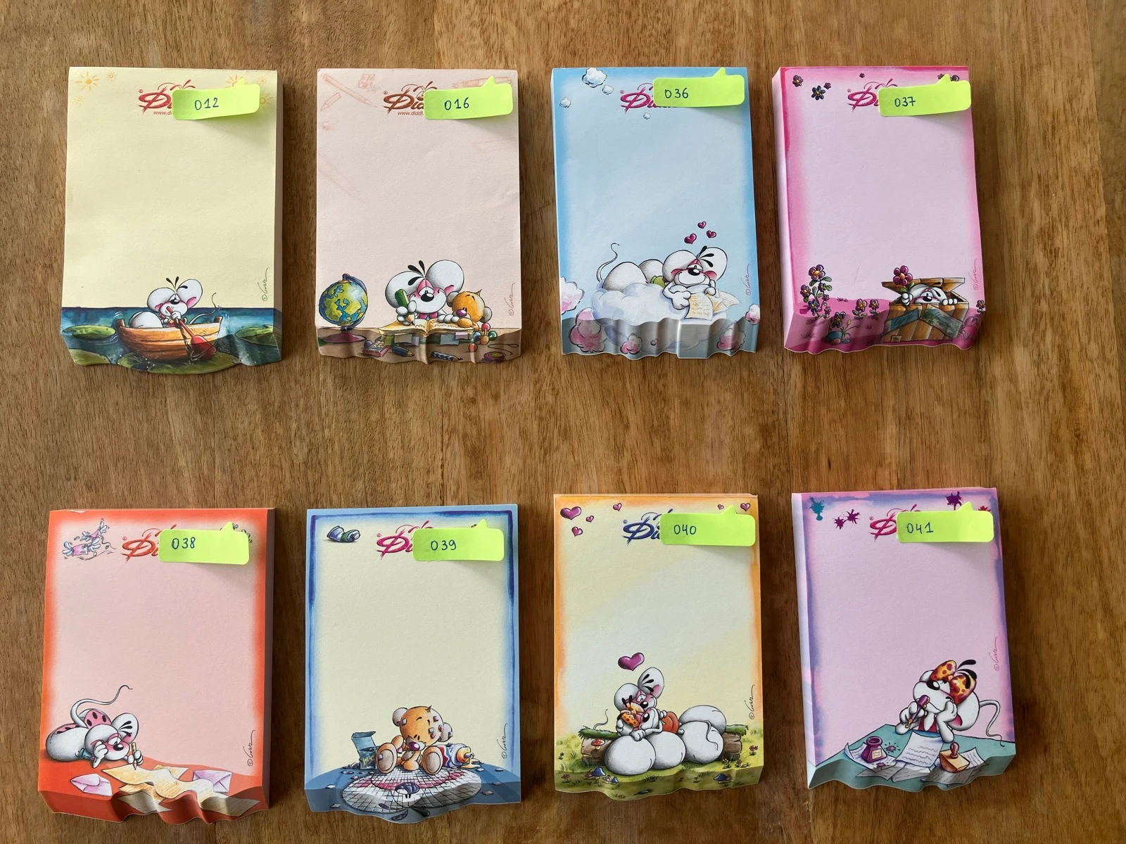 Diddl - Set van 8 Relief blaadjes